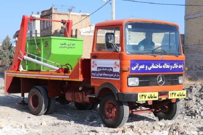 اجرای طرح جمع آوری نخاله ها با استفاده از سیستم مکانیزه برای نخستین بار در ارومیه