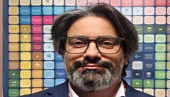 برخی دستگاه‌های ساده‌ی لاشه‌سوز را به‌عنوان «زباله‌سوز استاندارد» به روستاها می‌فروشند